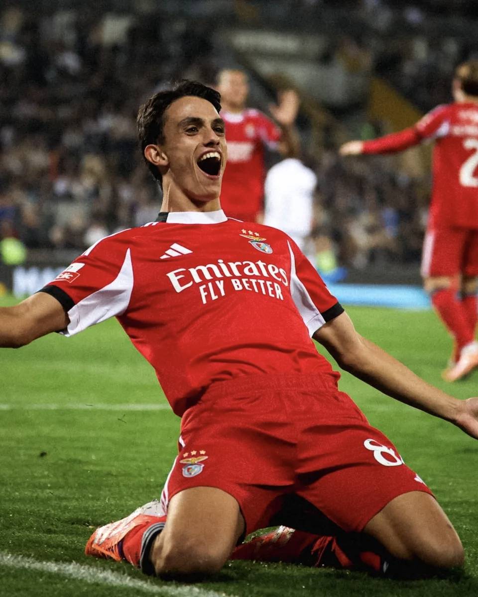 开云综合平台里程碑夜勒沃库森豪取连胜，葡超集结日刷纪录，震撼外界，控场能力受关注的简单介绍